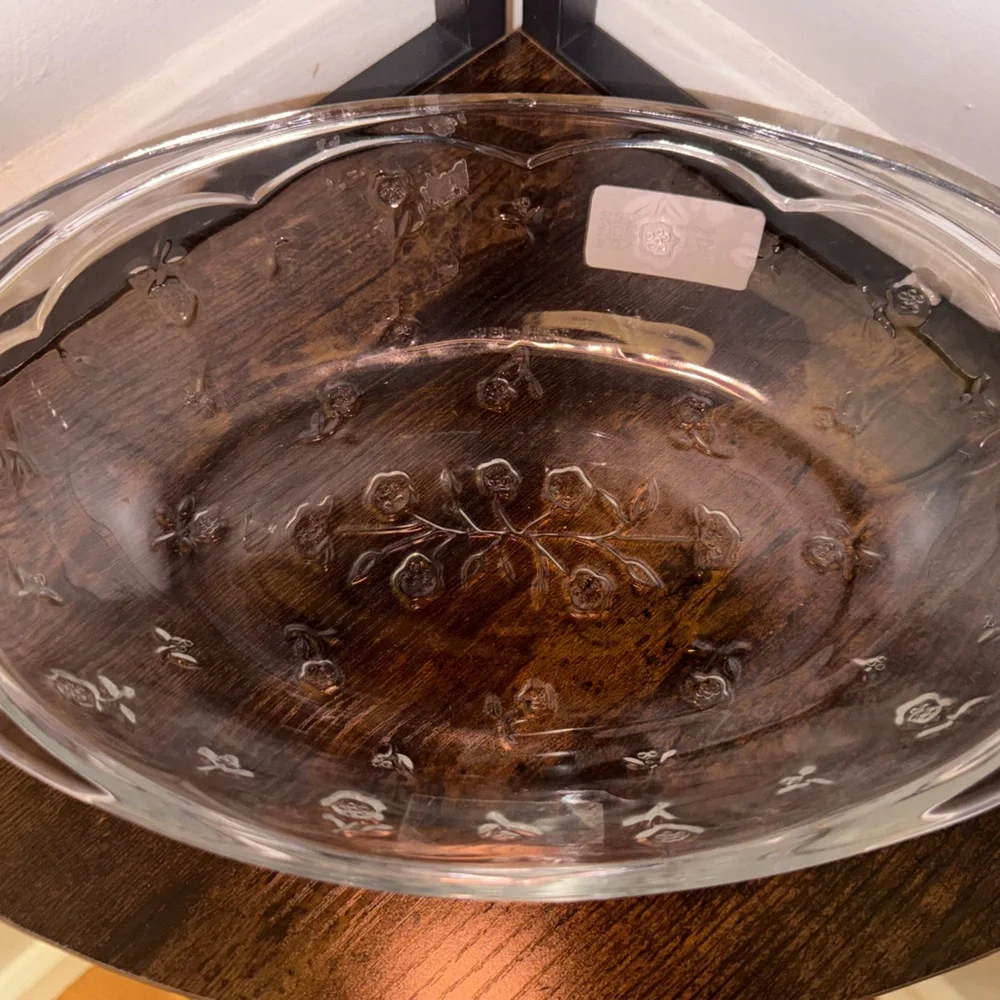 Anchor Hocking Oven Proof Clear Glass Casserole & Lid‎ w/ Flowers 13
